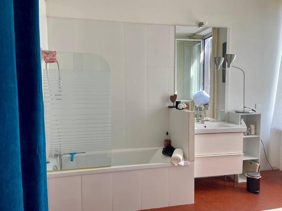 Logis Confortable - Accueillant Μασσαλία Εξωτερικό φωτογραφία